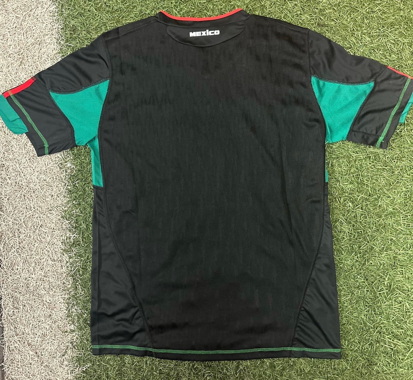 BLACK RETRO MEXICO JERSEY